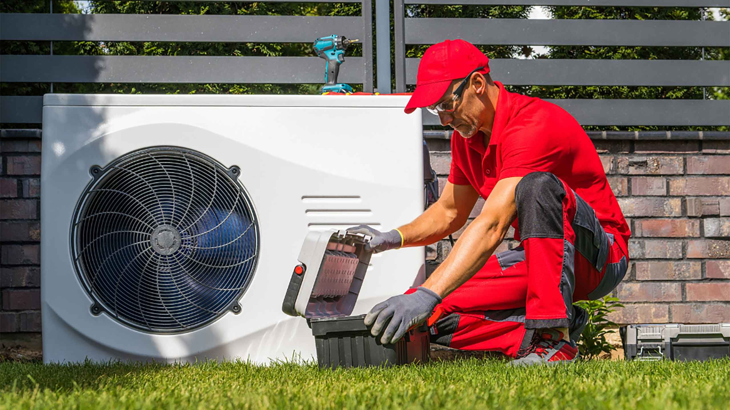 Heat Pump boiler tax hero image aspect ratio 2560 1440 1